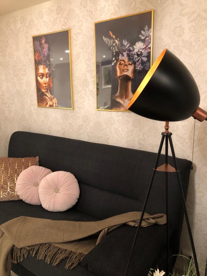 Hundbergan Apartment-Free Parking-15 Min From Tromso Tromsdalen 外观 照片